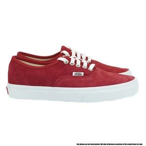 VANS Authentic Pig Suede Women's Low Top Sneakers (scooter red)